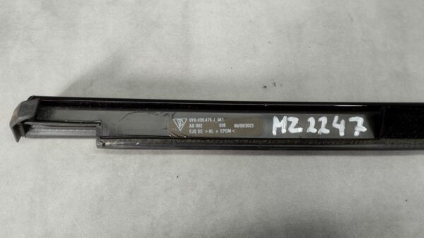 Zijskirt Links Sierstrip PORSCHE CAYENNE 9Y0839475J041 Links Achter Dorpel MZ2247