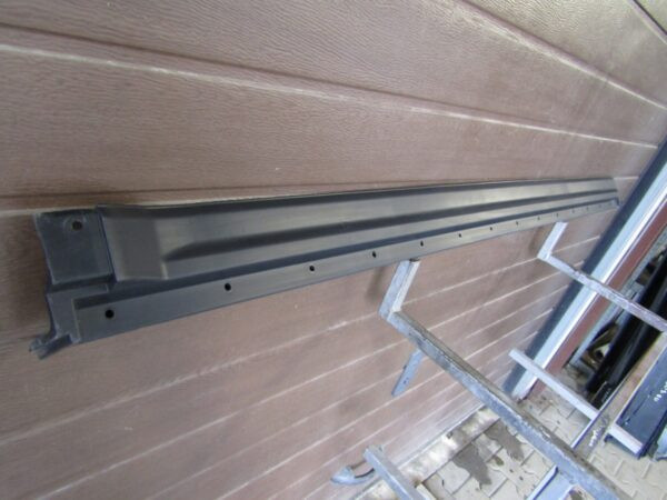 Zijskirt Dorpellijst Rechts Mitsubishi Eclipse Cross 17- 7250a132 Dorpel P9805A