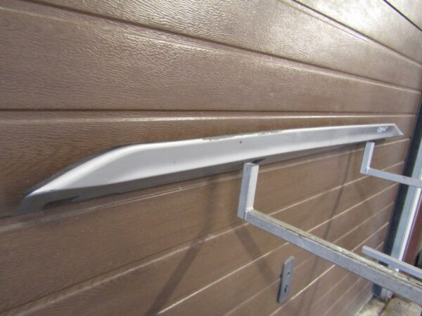Zijskirt Links Dorpellijst Toyota CHR Hybrid Arnold Clark pw15010007 Dorpel P8812