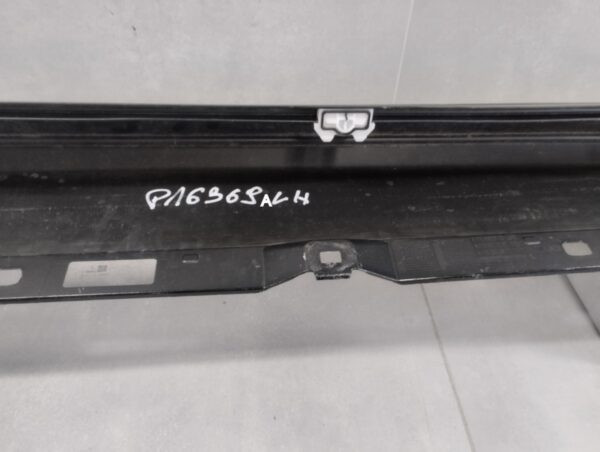 Zijskirt Links Dorpellijst Mercedes CLA 2 II 118 19- AMG A1186909100 Dorpel P16369A