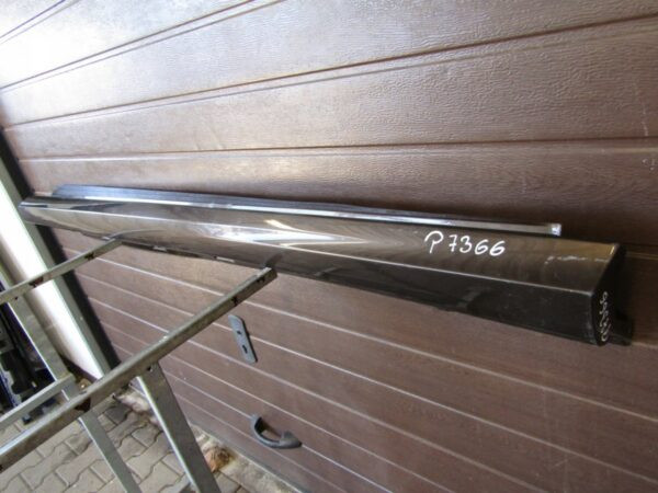 Zijskirt Links Dorpellijst Mercedes ML 166 AMG 11- GLE 15 10566293559 Dorpel P7366