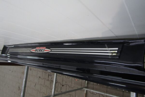 Zijskirt Links Dorpellijst Mini Cooper One R56 R57 06-13 JCW 51068610 51110404115 Dorpel P15276