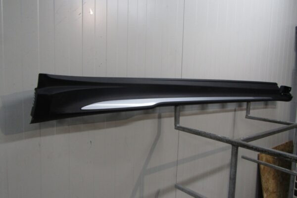 Zijskirt Dorpellijst Rechts Porsche TAYCAN 8J1 20- TURBO S 4S GTS 8j1854884 Dorpel P15263