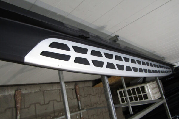Zijskirt Dorpellijst Links RENAULT ARKANA 20- 764122862r 8201736669 Dorpel P15550
