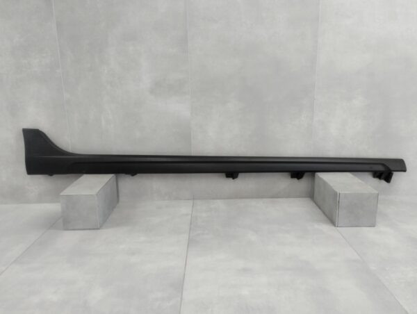 Zijskirt Dorpellijst Links Seat Arona 6F9 FR 17- 6f9853851L Dorpel P16382