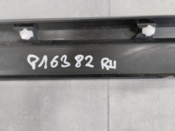 Zijskirt Dorpellijst Links Seat Arona 6F9 FR 17- 6f9853851L Dorpel P16382
