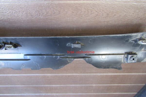 Zijskirt Dorpellijst Links TESLA 3 17- 1089828-00 1089830 Dorpel P11883