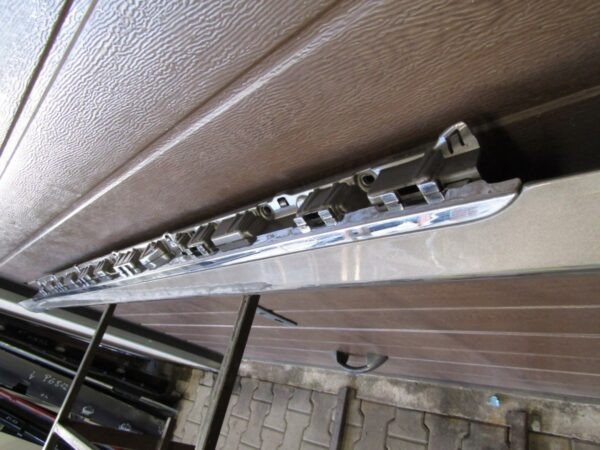 Zijskirt Links Dorpellijst Tesla S chroom Facelift 16- 10082492388 Dorpel P6813