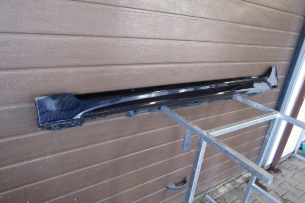 Zijskirt Links Dorpellijst Toyota Corolla XII 18 HB E21 7586002210 Dorpel P12637