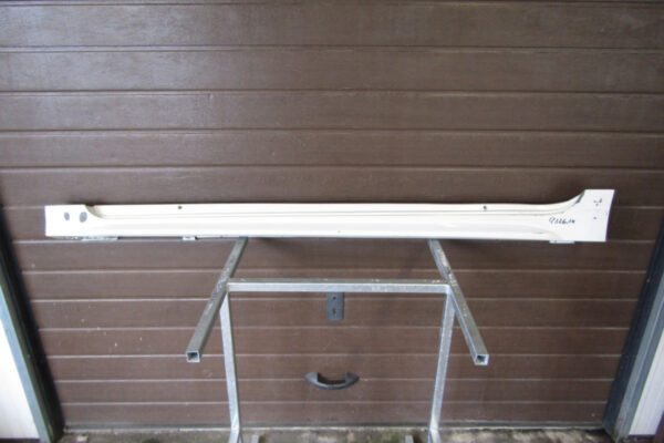 Zijskirt Links Dorpellijst Toyota Corolla XII Stationwagen E21 7586002220 Dorpel P12614