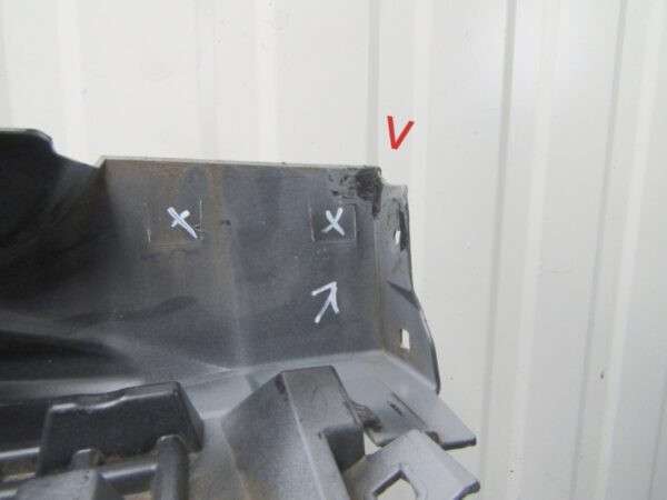 Zijskirt Links Dorpellijst Toyota Corolla XII Stationwagen E21 7586002220 Dorpel P13185