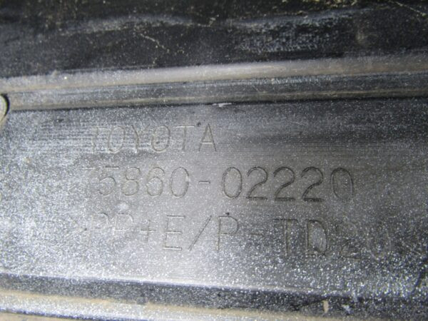 Zijskirt Links Dorpellijst Toyota Corolla XII Stationwagen E21 7586002220 Dorpel P13120A