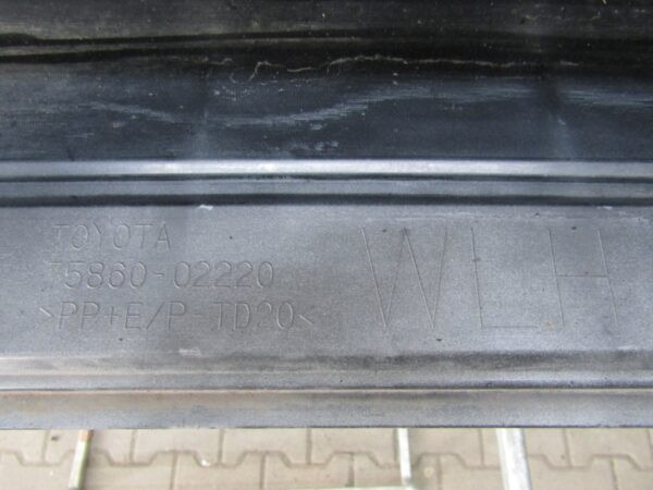 Zijskirt Links Dorpellijst Toyota Corolla XII Stationwagen E21 7586002220 Dorpel P13794