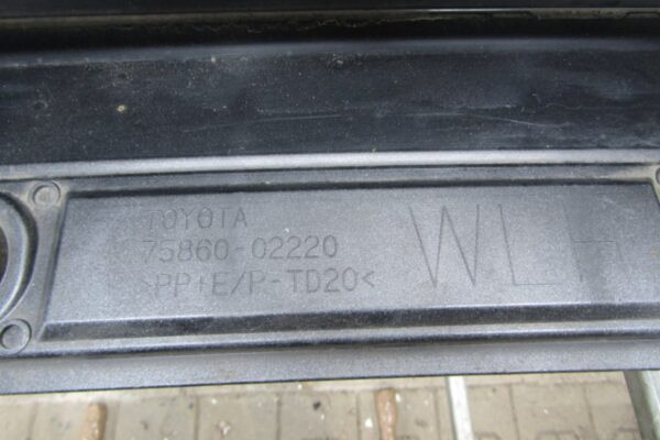 Zijskirt Links Dorpellijst Toyota Corolla XII Stationwagen E21- 7586002220 Dorpel P15349