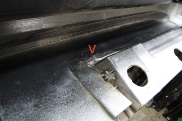 Zijskirt Links Dorpellijst Toyota Corolla XII Stationwagen E21- 7586002220 Dorpel P15548