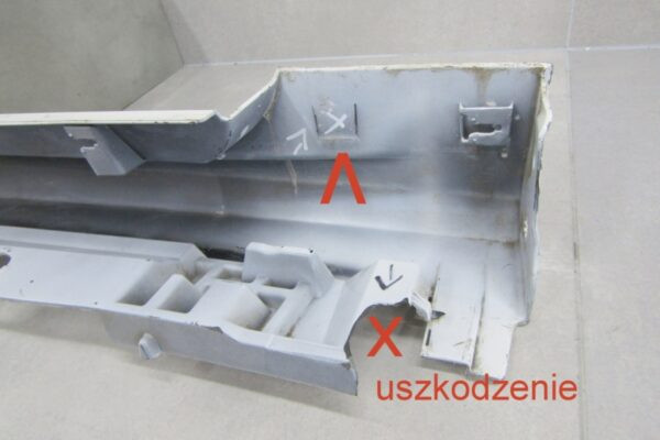 Zijskirt Links Dorpellijst Toyota Corolla XII Sedan E21 75860 02230 Dorpel P16150