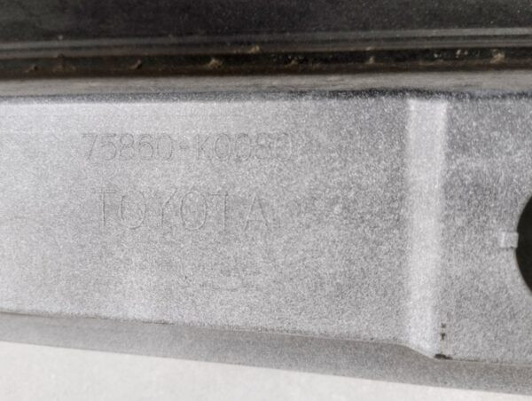 Zijskirt Links Dorpellijst Toyota Yaris 4 IV 20- Mazda 2 22- Hybrid 75852 od100 75860-k0080 Dorpel P16273