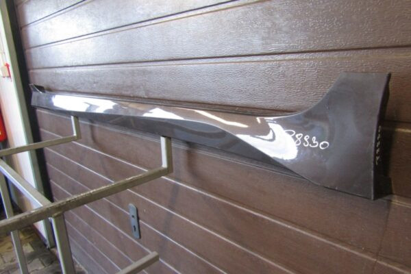 Zijskirt Dorpellijst Links Nissan Leaf II ZE1 17- 7685355a0a Dorpel P8930