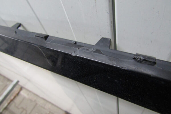 Zijskirt Dorpellijst Rechts VW Touran II 2 R-Line RLine 15- 5TA853250 Dorpel P15067