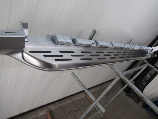 Zijskirt Dorpellijst Links Volvo XC90 15-staps LED 31408299 31408297 Dorpel P13789