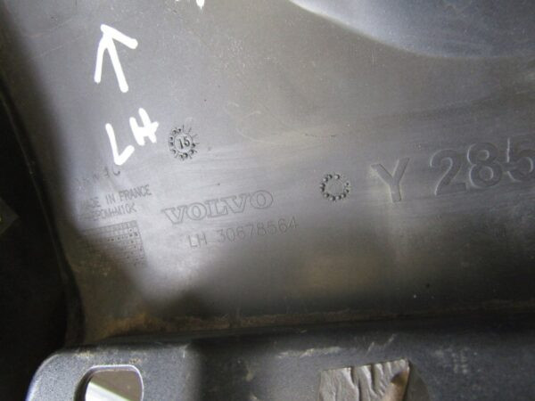 Zijskirt Links Dorpellijst Volvo V70 V-70 07-16 Links 10643544748 Dorpel P7517