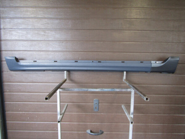 Zijskirt Links Dorpellijst Volvo V70 V-70 07-16 Links 30678564 Dorpel P12054