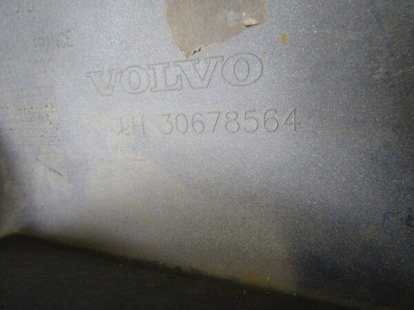 Zijskirt Links Dorpellijst Volvo V70 V-70 07-16 Links 30678564 Dorpel P12054