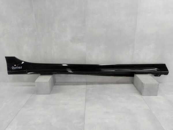 Zijskirt Dorpellijst Rechts BMW 1 F40 M-Pakket MPakket 19- 51778072574  Dorpel P16362