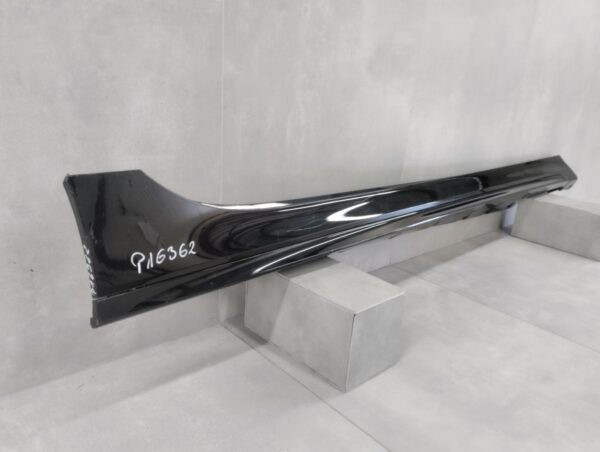 Zijskirt Dorpellijst Rechts BMW 1 F40 M-Pakket MPakket 19- 51778072574  Dorpel P16362