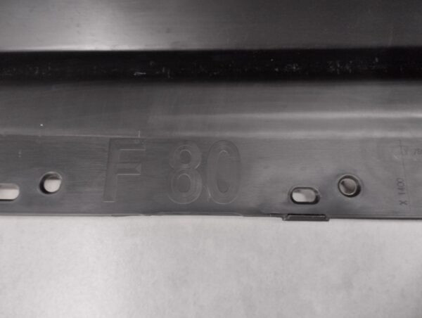 Zijskirt Dorpellijst Rechts BMW F80 M3 M-Power afdekking 51778055988 Dorpel P16296