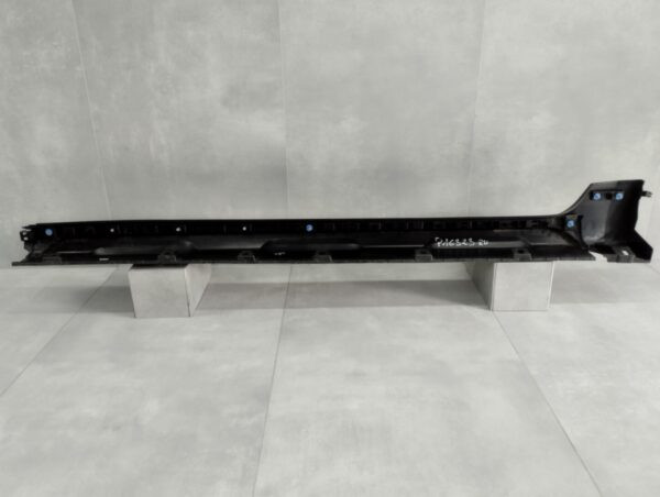 ZZijskirt Dorpellijst Rechts Dacia Duster II 2 17- 764264932r 1947659x Dorpel P16323