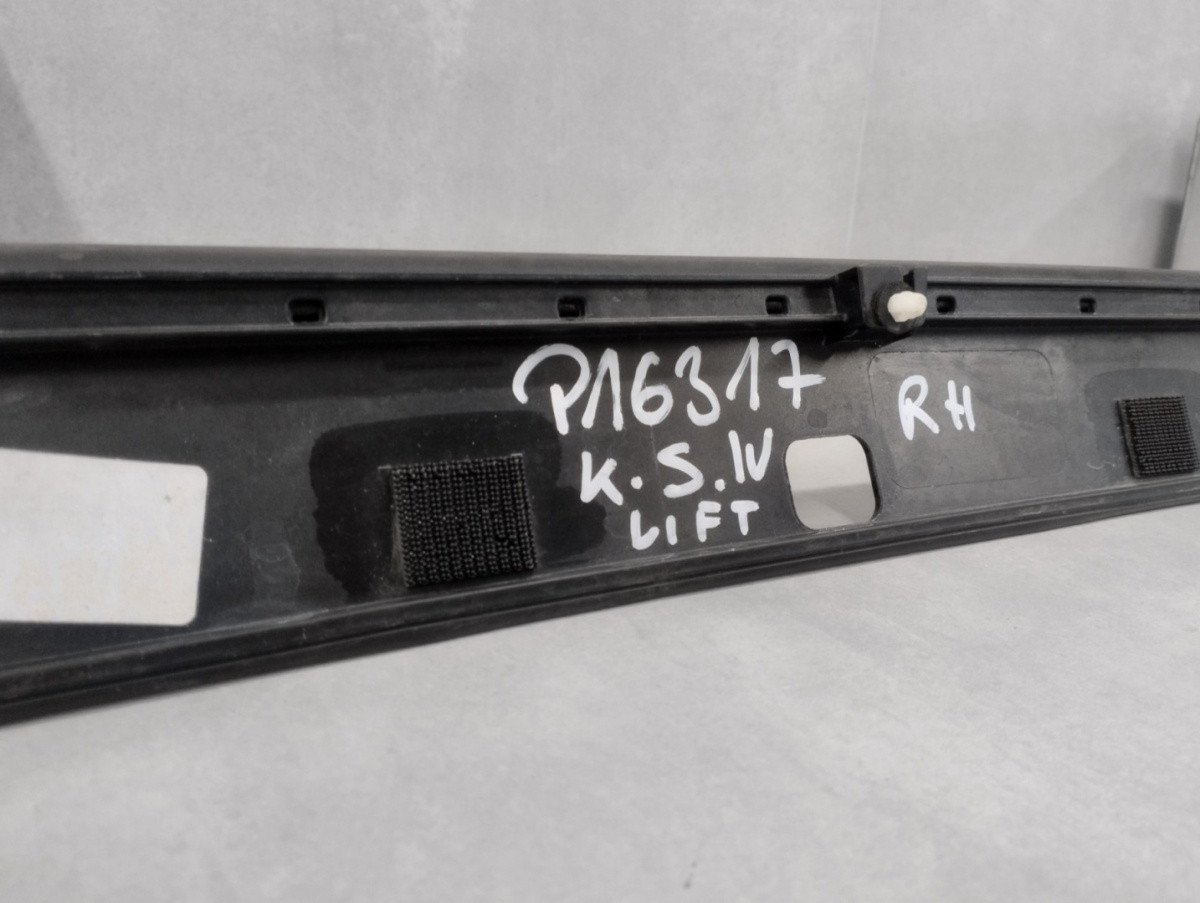 Zijskirt Daklijst Rechts Kia Sportage 4 IV 15-21 Dakbedekking Dorpel P16317