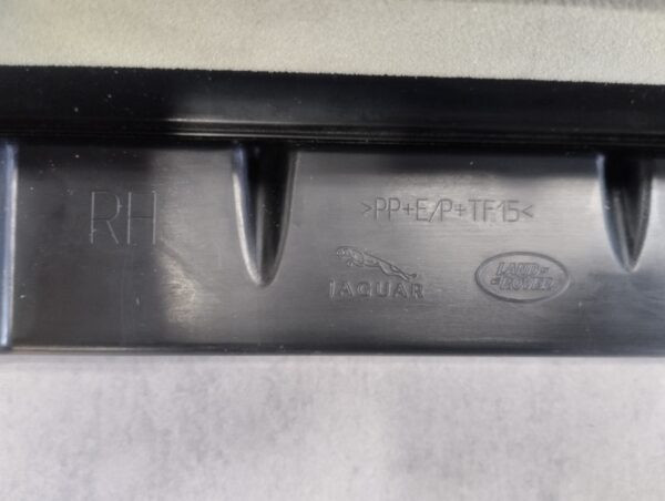 Zijskirt Dorpellijst Rechts Land Range Rover Velar L560 hk83101d56b Dorpel P16386