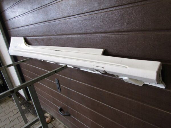 Zijskirt Dorpellijst Rechts Mercedes C 205 Cabrio AMG 14- 10514715862 Dorpel P7267
