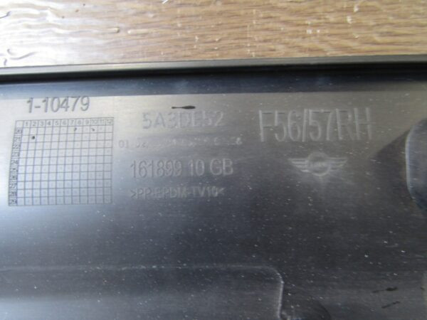 Zijskirt Dorpellijst Rechts Mini Cooper S F56 F57 LCI 22- 16189910GB Dorpel P12214