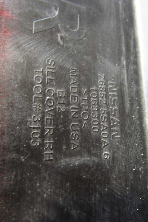 Zijskirt Dorpellijst Rechts Nissan Leaf II ZE1 17-  76852-5SA0A-6 Dorpel P11176