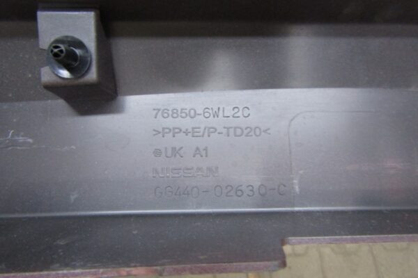 Zijskirt Dorpellijst Rechts Nissan Leaf II ZE1 17- 76852 -5sa0a 76850-6wl2c Dorpel P15647