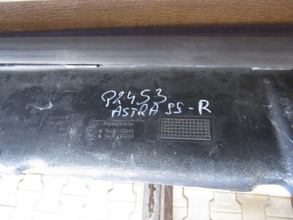 Zijskirt Dorpellijst Rechts Opel Astra II GIRMSCHER 98- 8542970932 Dorpel P2453