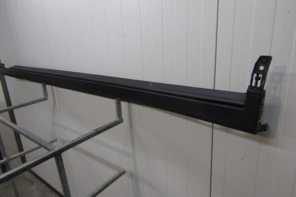 Zijskirt Links Dorpellijst POLESTAR 2 II 20 - Dorpelafdekking 31672591 31672589 Dorpel P14753