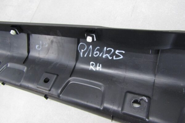 Zijskirt Dorpellijst Rechts Saic Motor MG ZS I 17-24 MG ZS EV 529307997 P16125