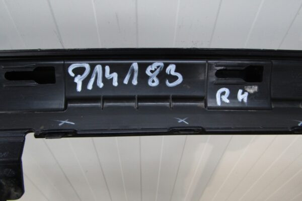 Zijskirt Dorpellijst Rechts Skoda Kamiq Monte Carlo 658853860r 658853544r Dorpel P14183