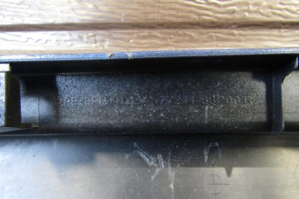 Zijskirt Dorpellijst Rechts Suzuki Baleno II 2 15- ZTN 77211 68p00r Dorpel P11183