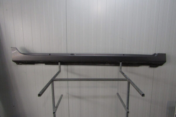 Zijskirt Dorpellijst Rechts Suzuki Baleno II 2 15- ZTN  77211 68p00r Dorpel P14327
