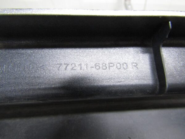 Zijskirt Dorpellijst Rechts Suzuki Baleno II 2 15- ZTN 77211 68p00r Dorpel P14723