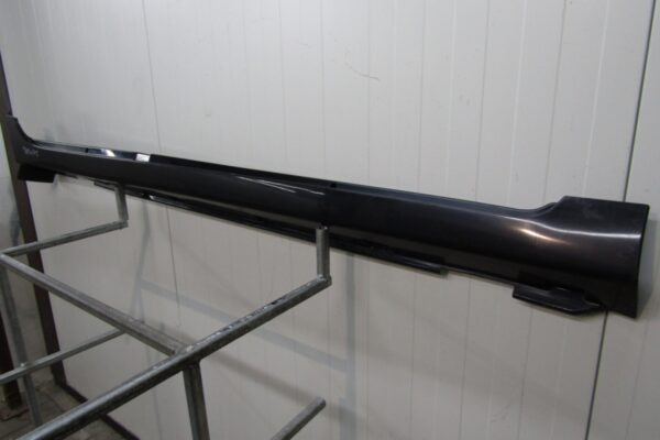 Zijskirt Dorpellijst Rechts Suzuki Baleno II 2 15- ZTN 77211 68p00r Dorpel P15075