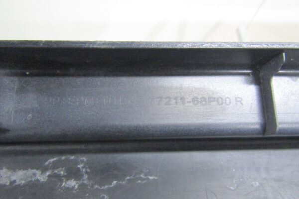 Zijskirt Dorpellijst Rechts Suzuki Baleno II 2 15- ZTN 77211 68p00r Dorpel P15075