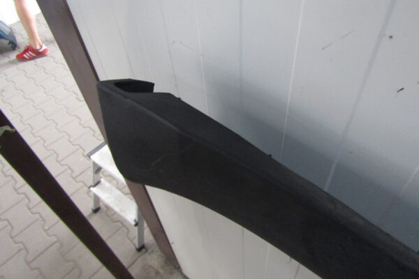 Zijskirt Dorpellijst Rechts TESLA Y 20- Model Y 1493632-00-b 1497744-00-c Dorpel P14256