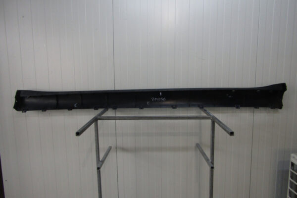 Zijskirt Dorpellijst Rechts TESLA Y 20- Model Y 1493632-00-b 1497744-00-c Dorpel P14256