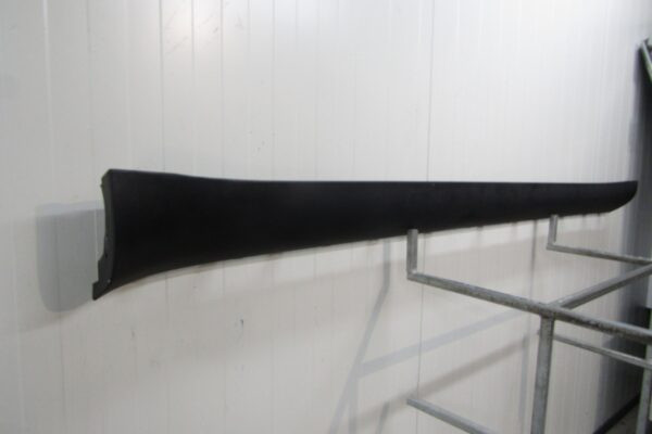Zijskirt Dorpellijst Rechts TESLA Y 20- model Y 1493632-00-b 1497744-00-c Dorpel P15480