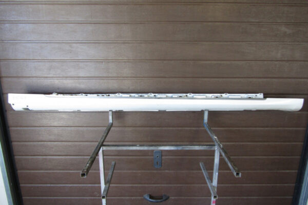 Zijskirt Rechts Dorpellijst Tesla S chroom Facelift 16- 6005875-00-J Dorpel P10121